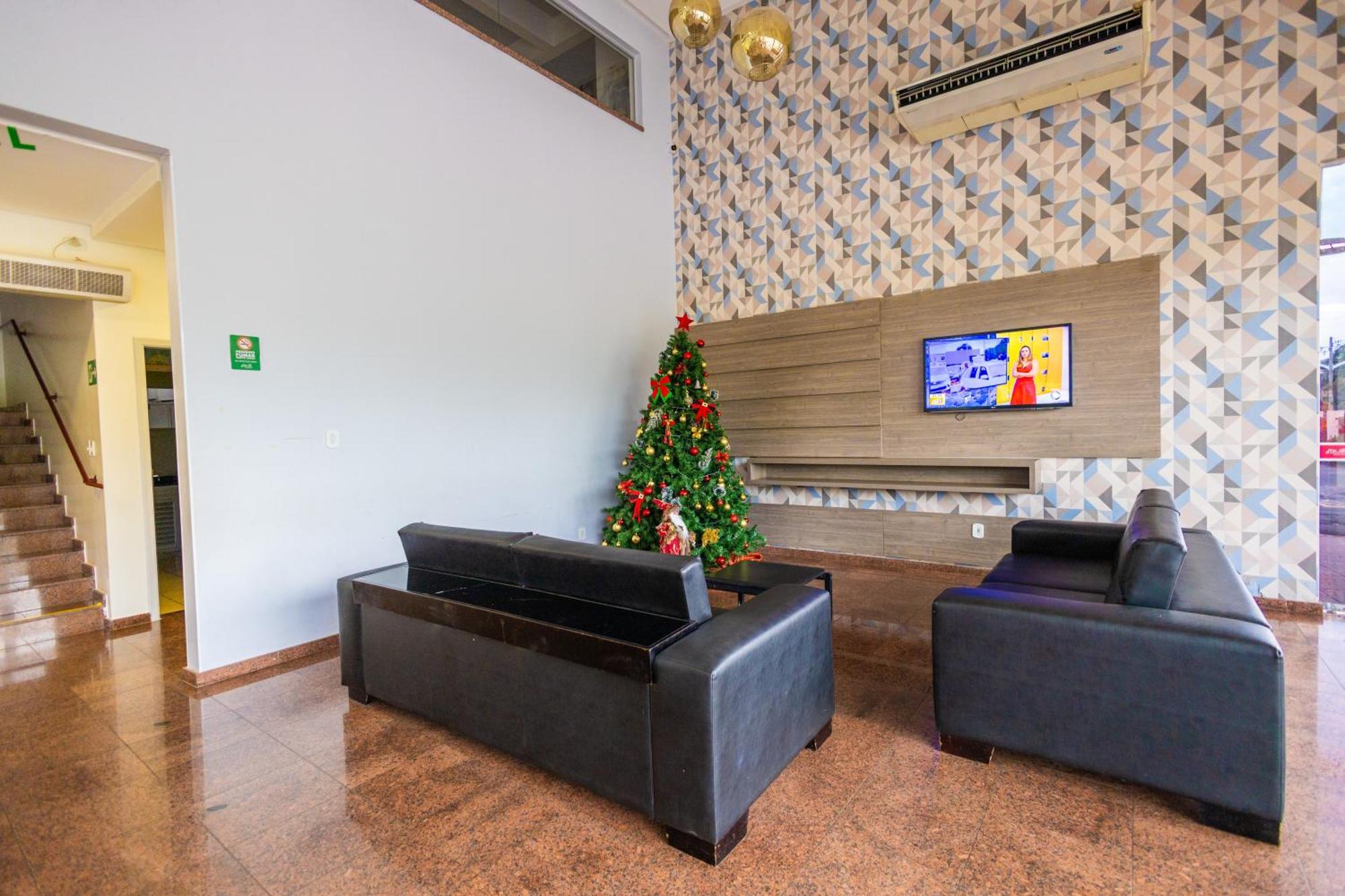 Diroma Fiori Hotel - Bvtur Калдас Новас Екстериор снимка