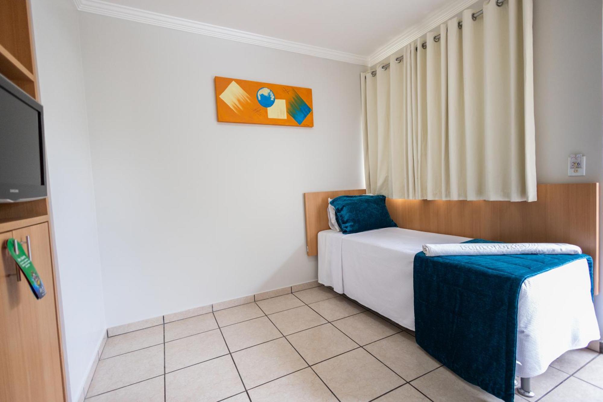 Diroma Fiori Hotel - Bvtur Калдас Новас Екстериор снимка