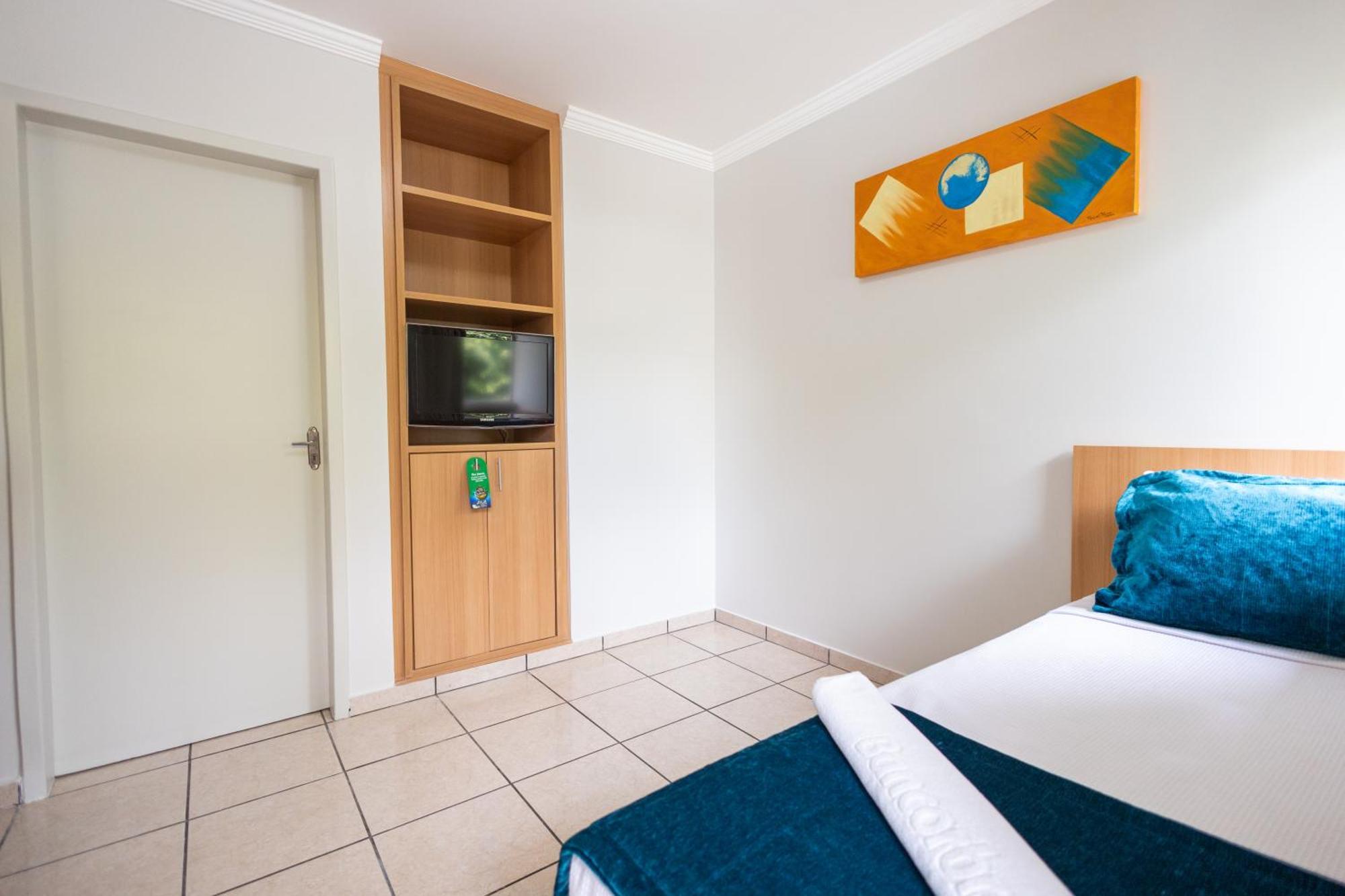 Diroma Fiori Hotel - Bvtur Калдас Новас Екстериор снимка