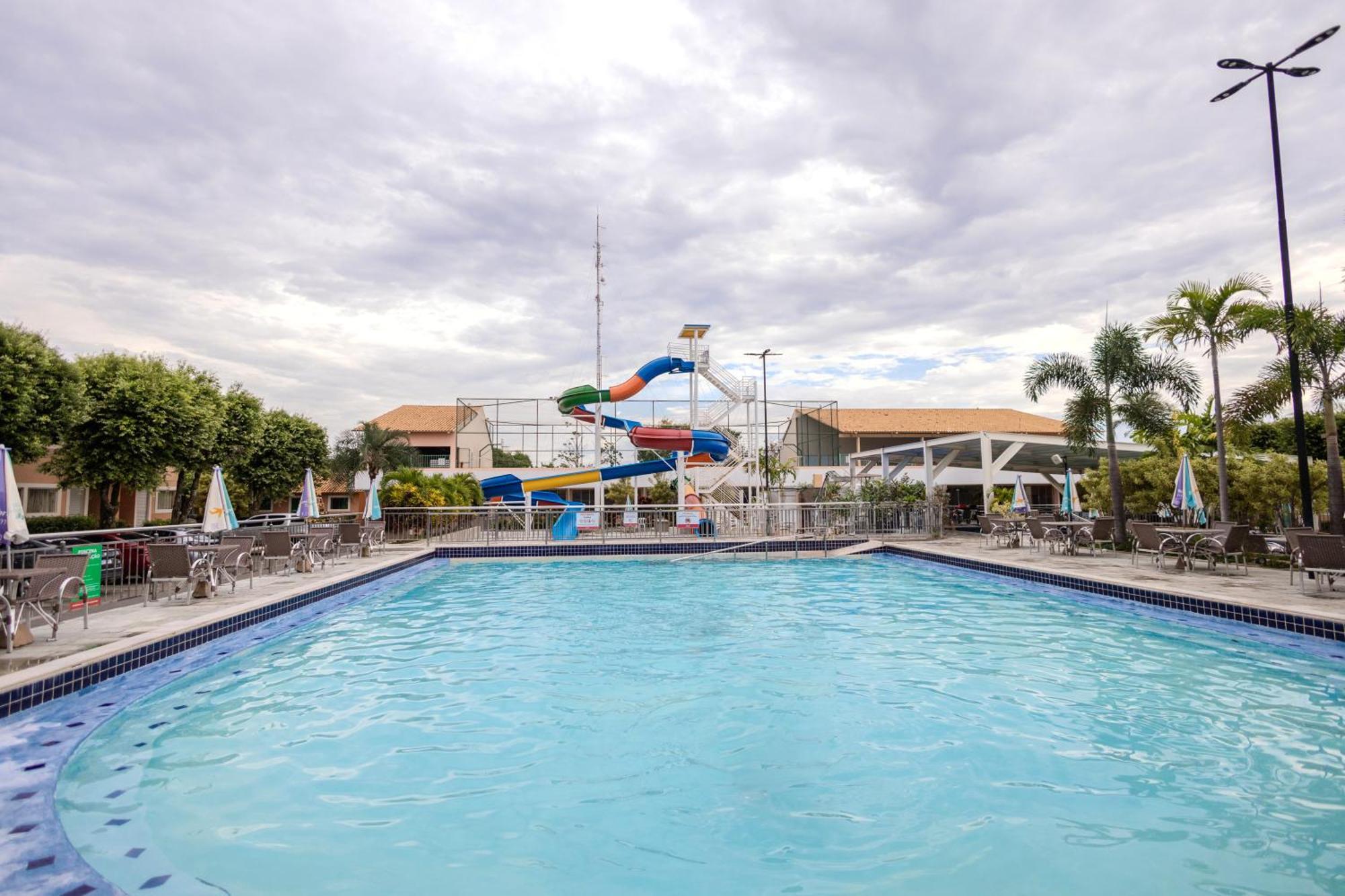 Diroma Fiori Hotel - Bvtur Калдас Новас Екстериор снимка